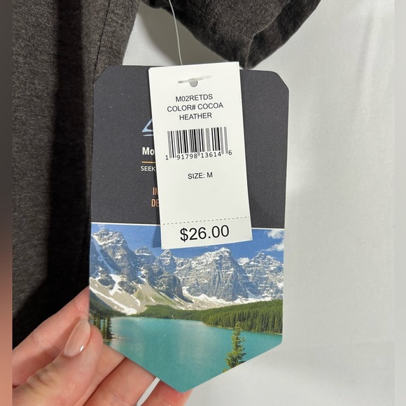 NWT Mountain and Isles T-shirt Cocoa Heather Size Medium Nature Camping - Picture 5 of 10